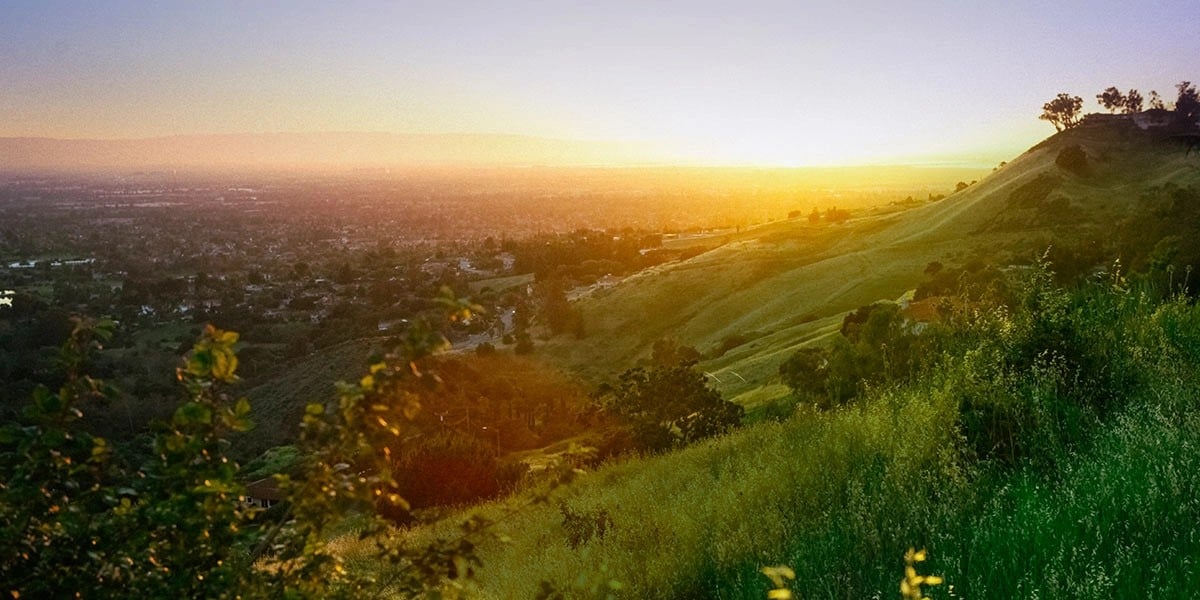 Sunset overlooking San José and Silicon Valley, California, USA